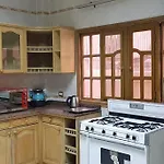 4Br Ground Floor Apartment Near 5A Families Only