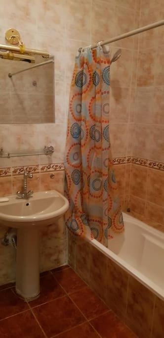 4br Ground Floor Near 5a Families Only Apartment Cairo