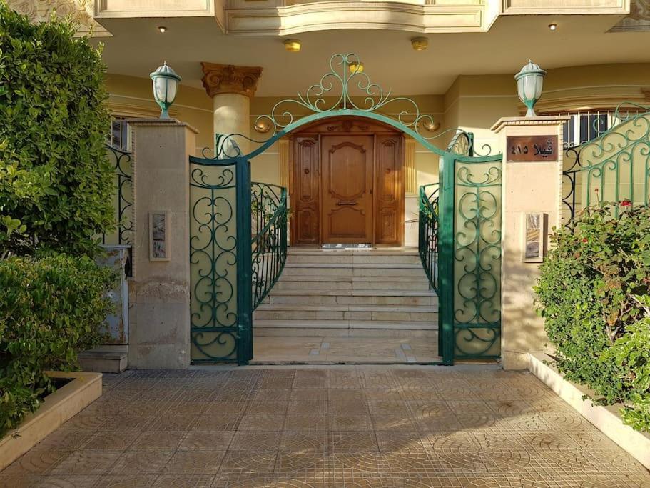 4br Ground Floor Near 5a Families Only Cairo